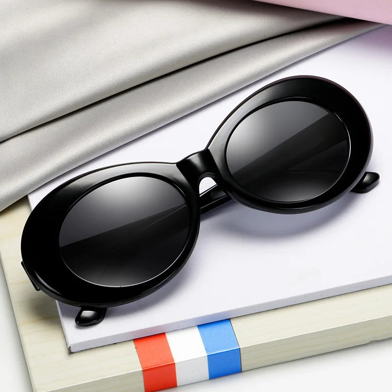 Sunglasses Men Women Vintage Oval Sun Glasses UV400 Retro Female Male White Black Sunglasses