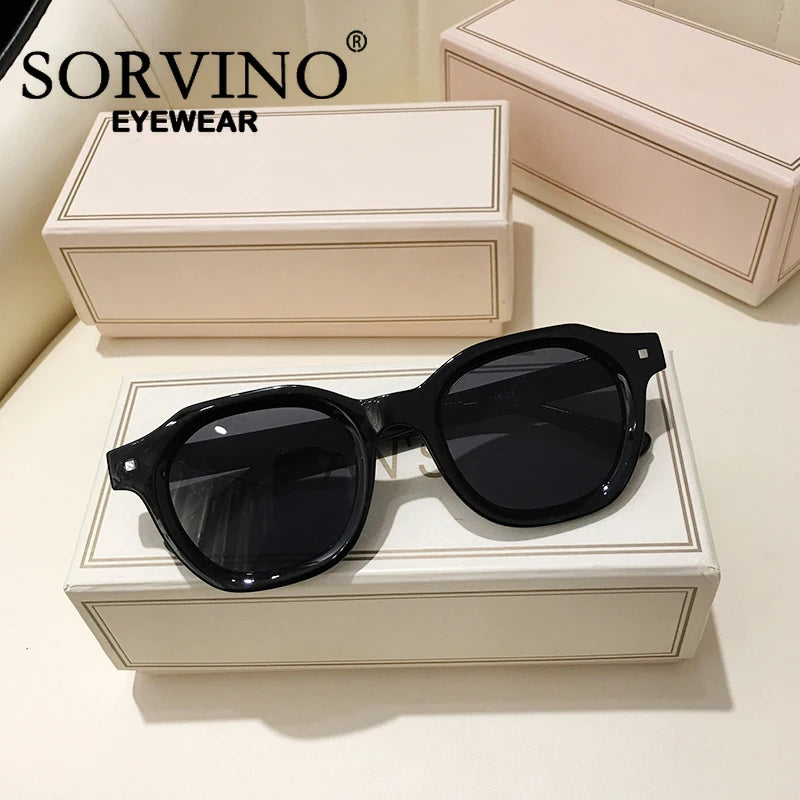 Fashion Green Frame Yellow Lens Square Sunglasses Brand Design Vintage Rivets Rectangle Sun Glasses Shades