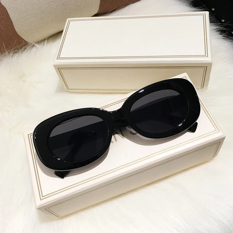 Luxury Sunglasses for Women Men Retro Vintage Sun Glasses Lovely Red Frame Trend Oval Shades Eyeglasses UV400